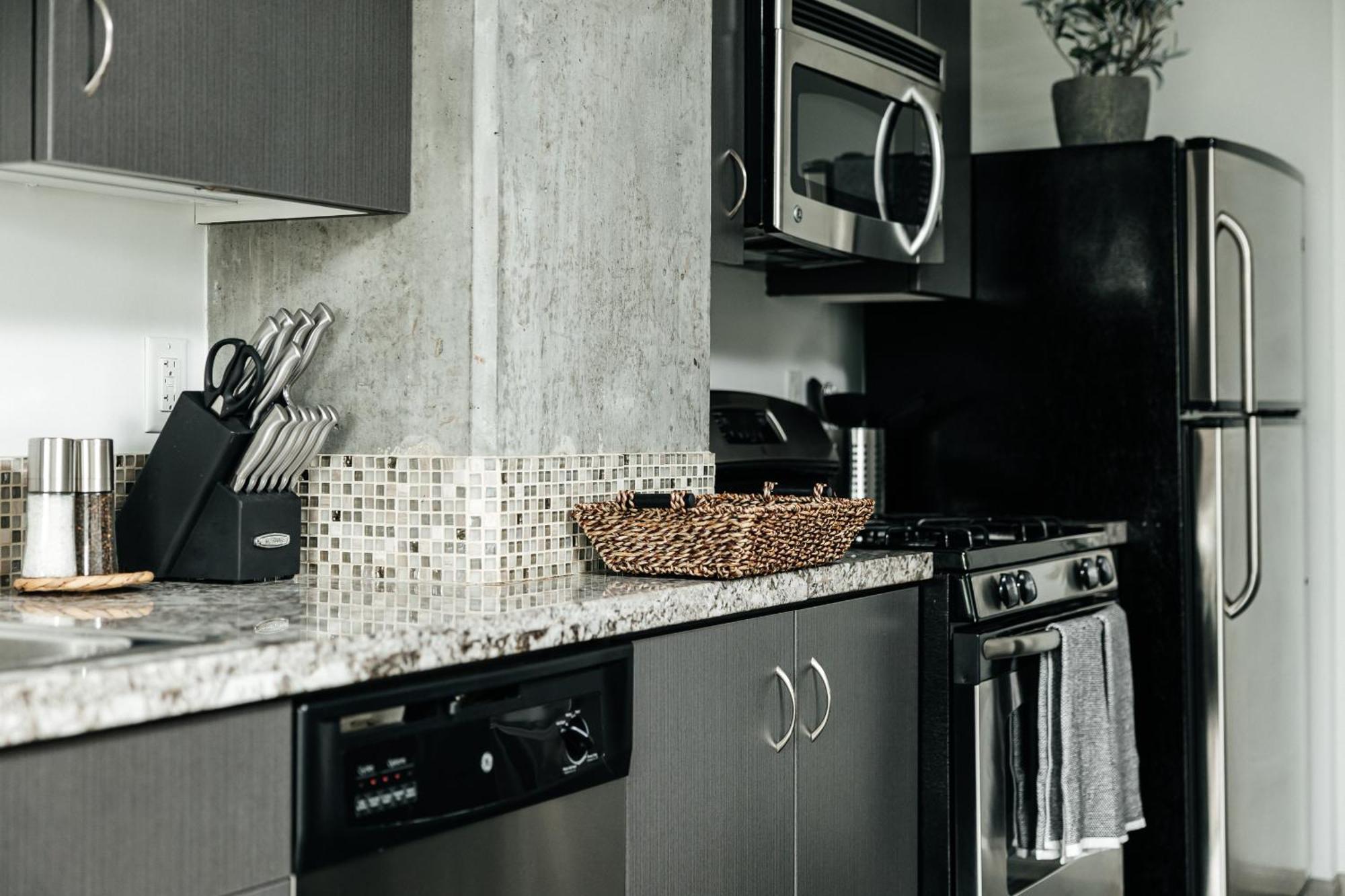 Hollywood Designer Apartment *